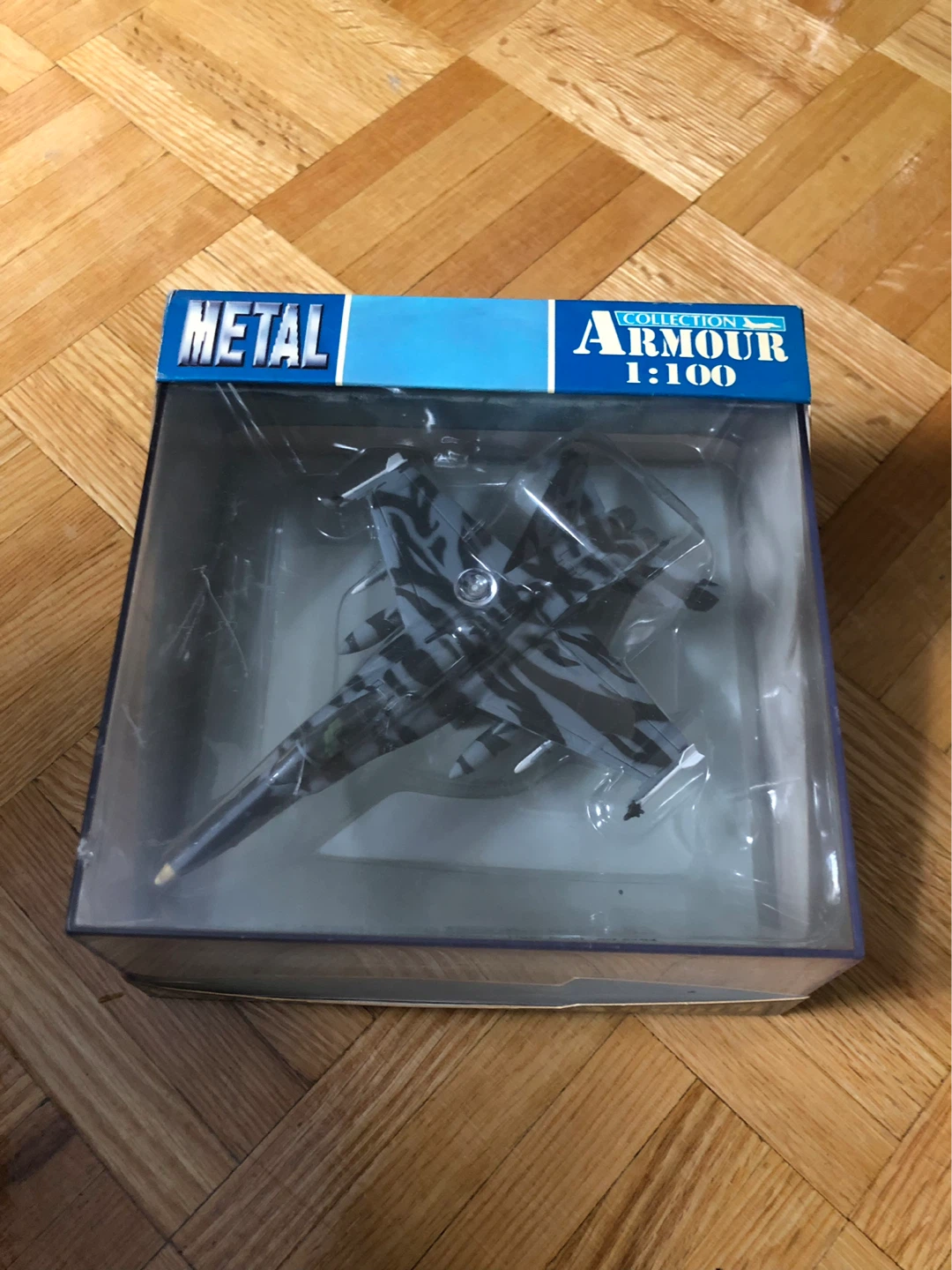 METAL ARMOUR Collection 1:100 Scale Model Aircraft