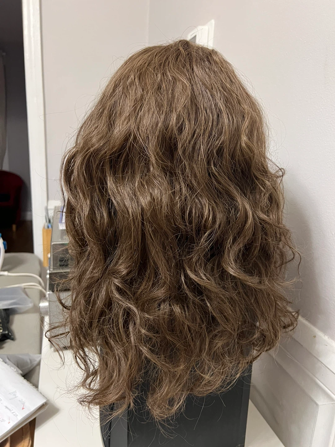 Brown Wavy Long Wig - photo 3