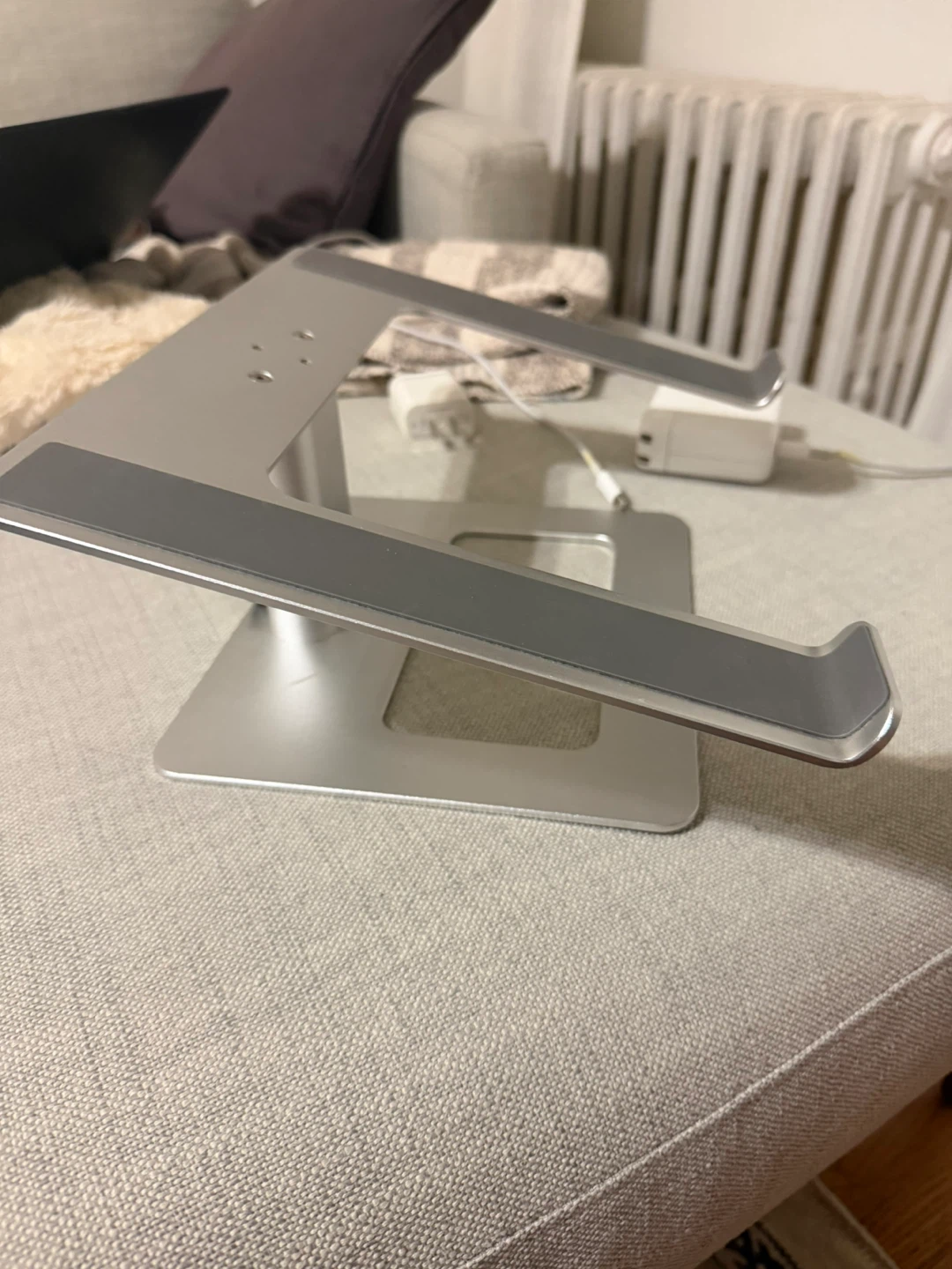 Silver Aluminum Laptop Stand - photo 2