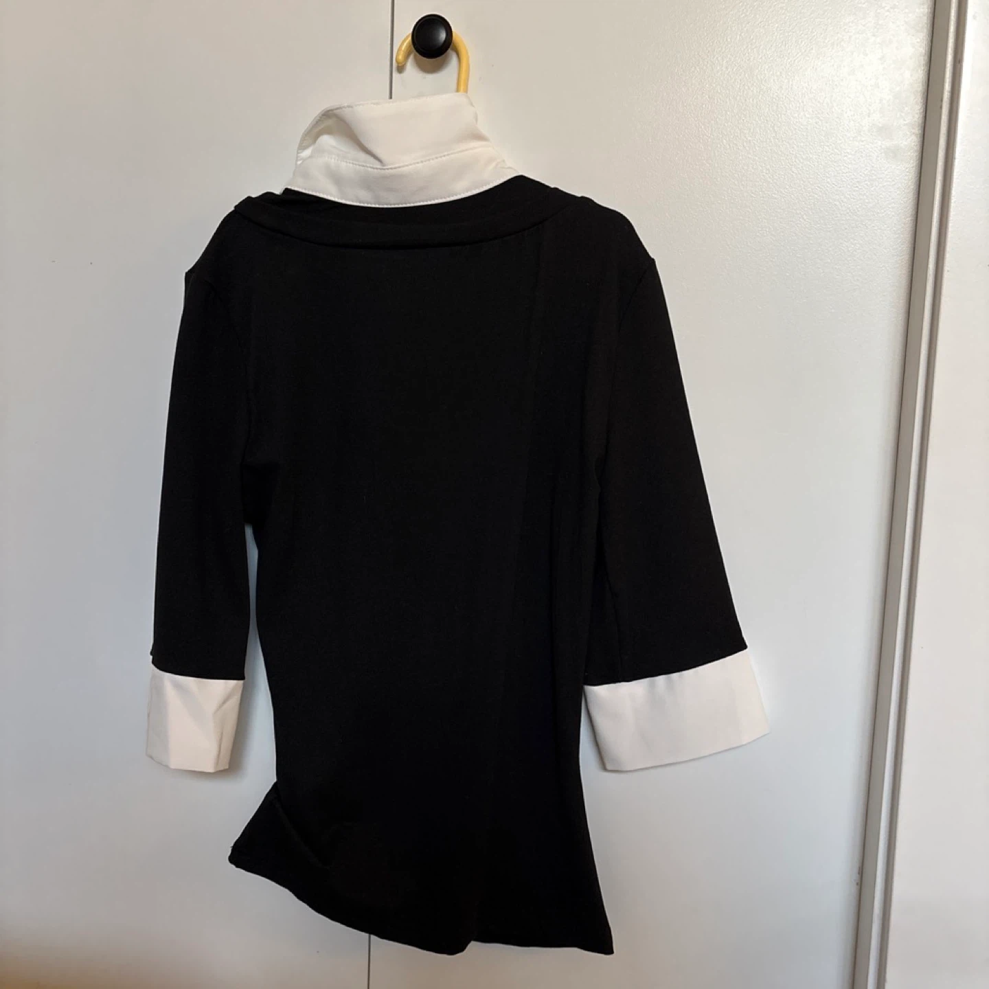 Black and White Top, 3/4 sleeve. - photo 2