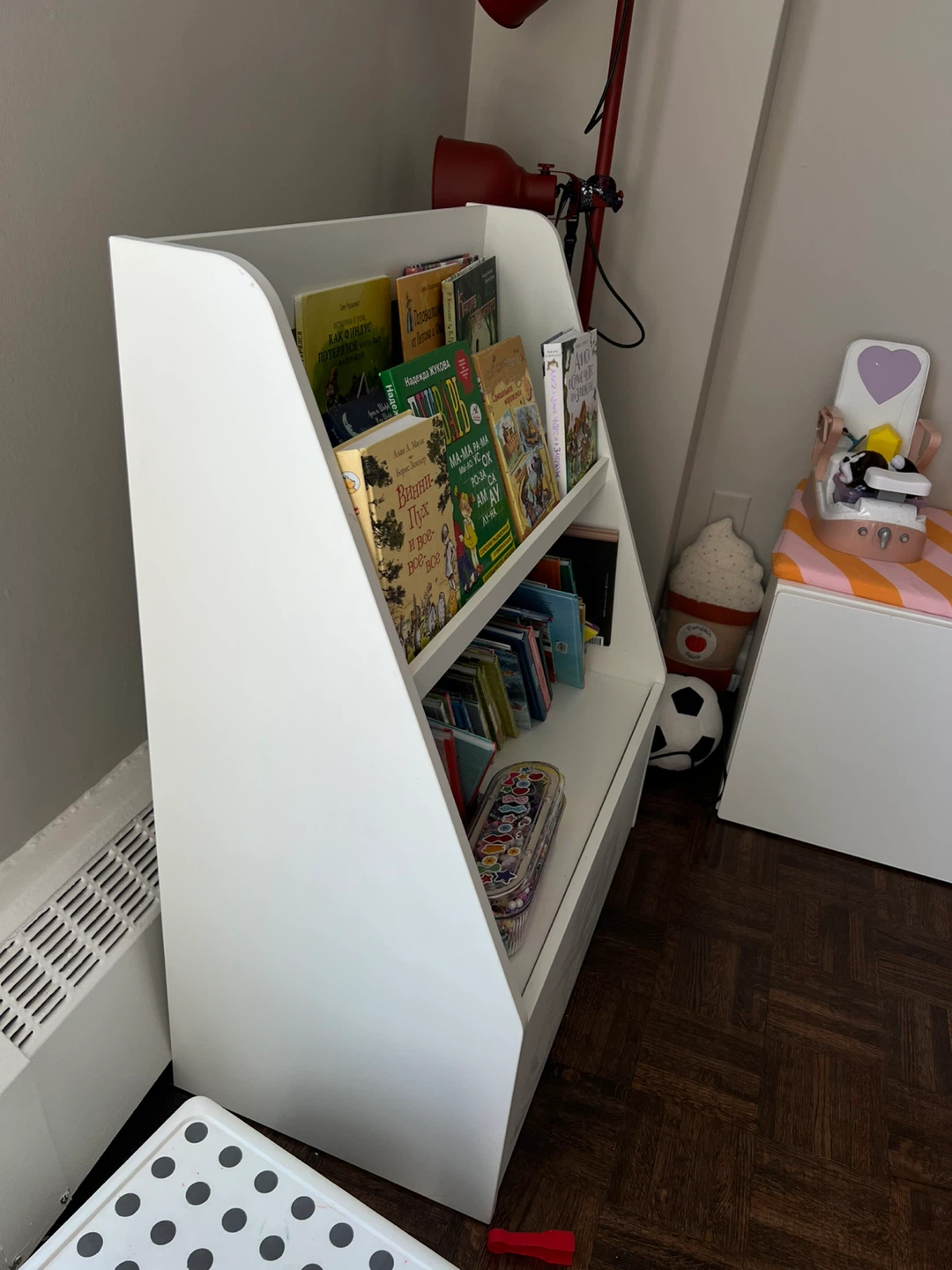 IKEA BERGIG white children's bookshelf - photo 2