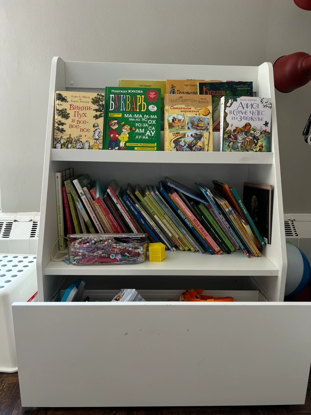 IKEA BERGIG white children's bookshelf - photo 4