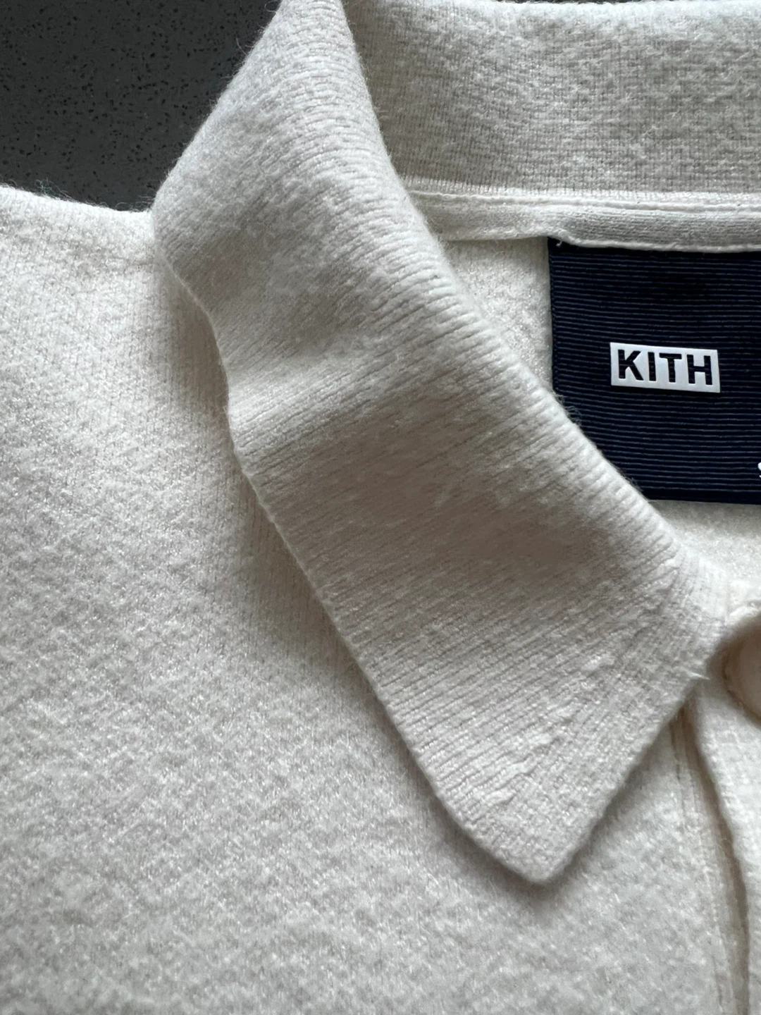 $145 Kith White Cashmere Golf Polo Size Small - photo 3