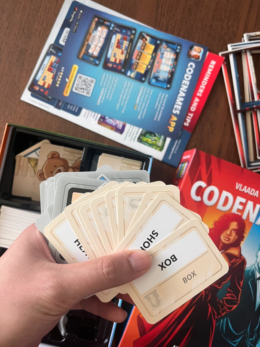 Codenames Board Game - photo 3