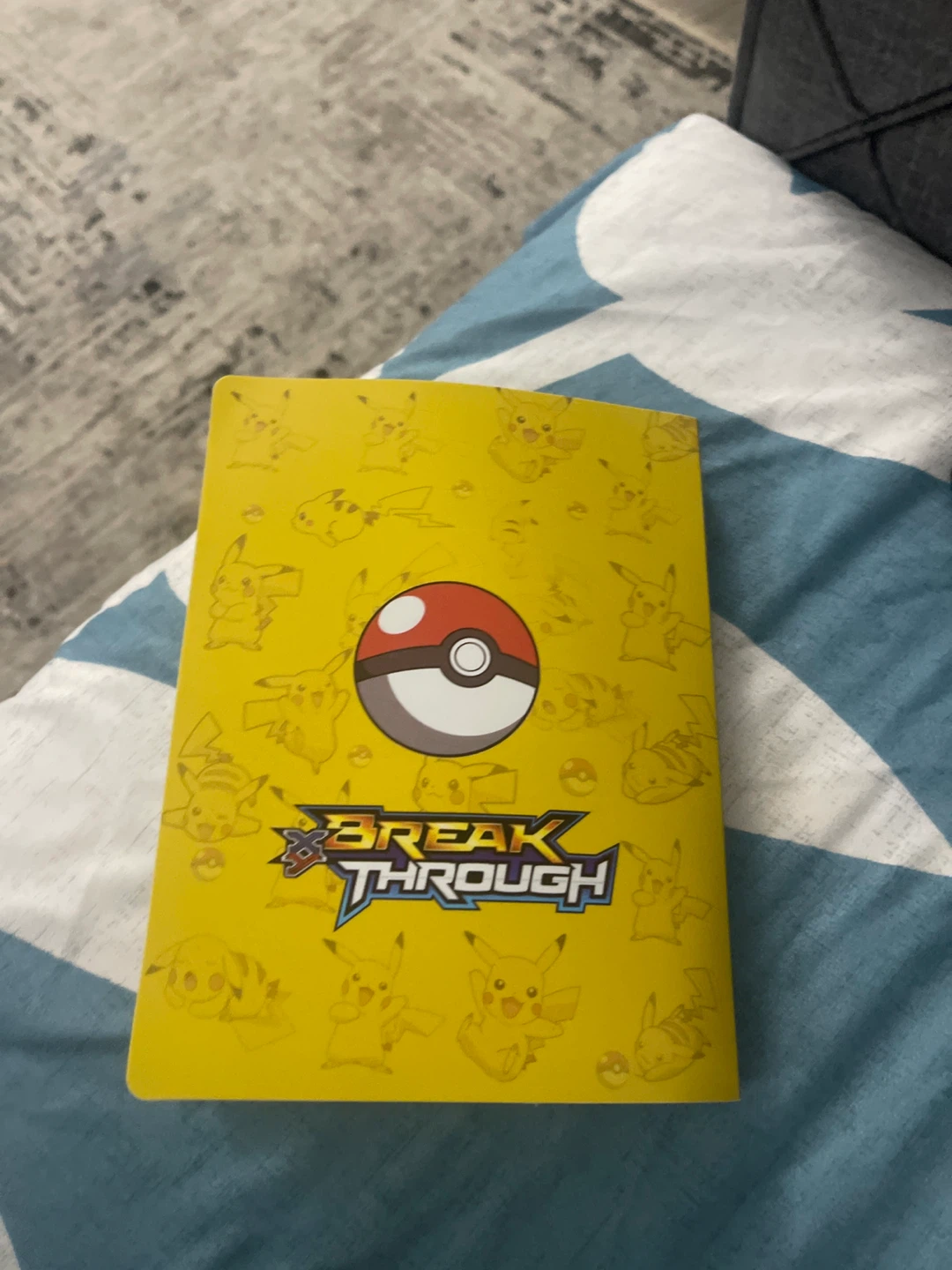 Pokemon Break Through Card Binder - photo 3