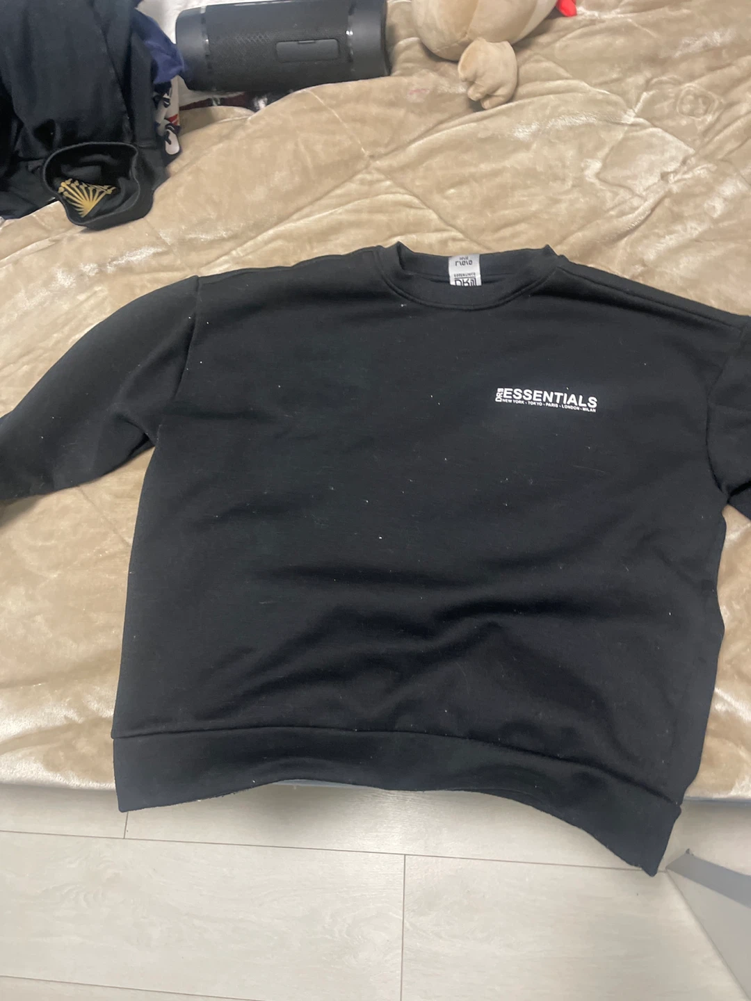 Fear of God ESSENTIALS Black Crewneck Sweatshirt