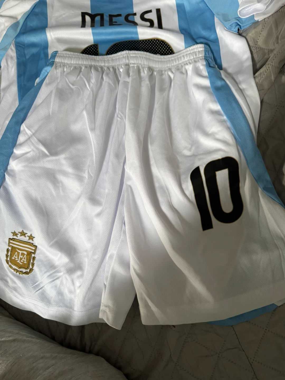 kids Argentina Messi #10 Soccer Jersey and Shorts Set - photo 2