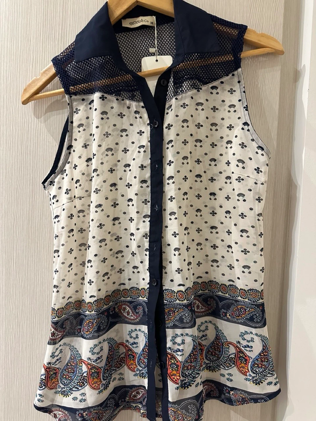 Estelle Co. Sleeveless Blouse Size 38