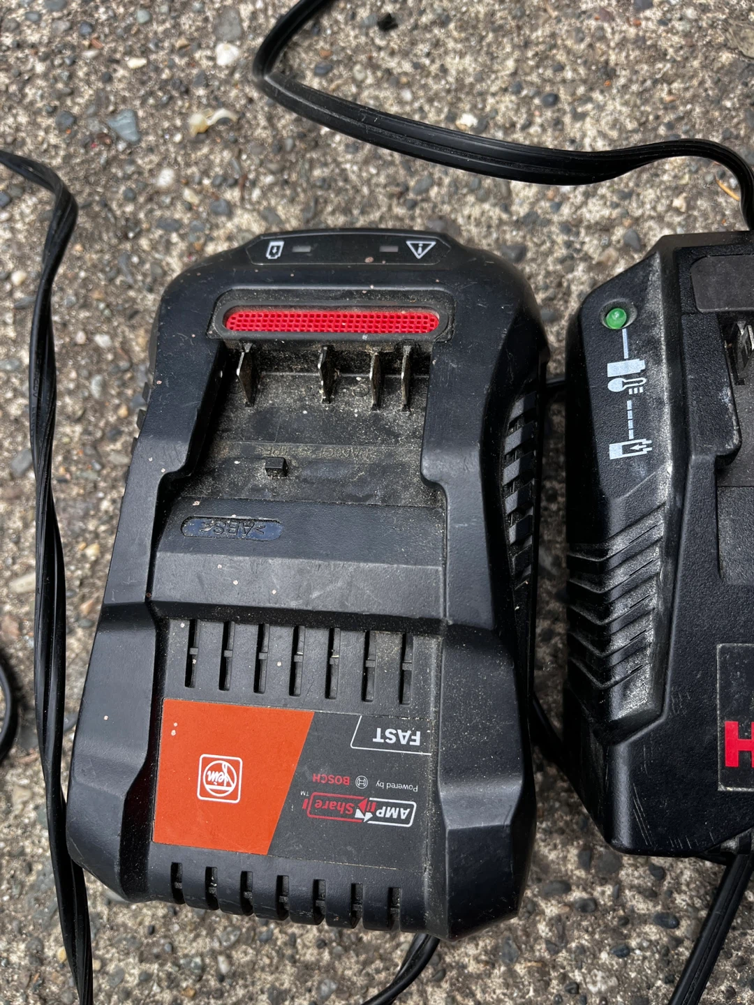 Bosch & Fein Battery Chargers - photo 5