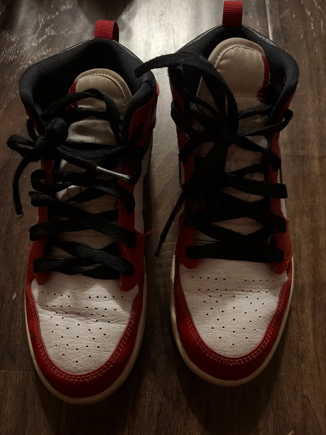 Air Jordan 1 High OG 'Chicago' Shoes - photo 4