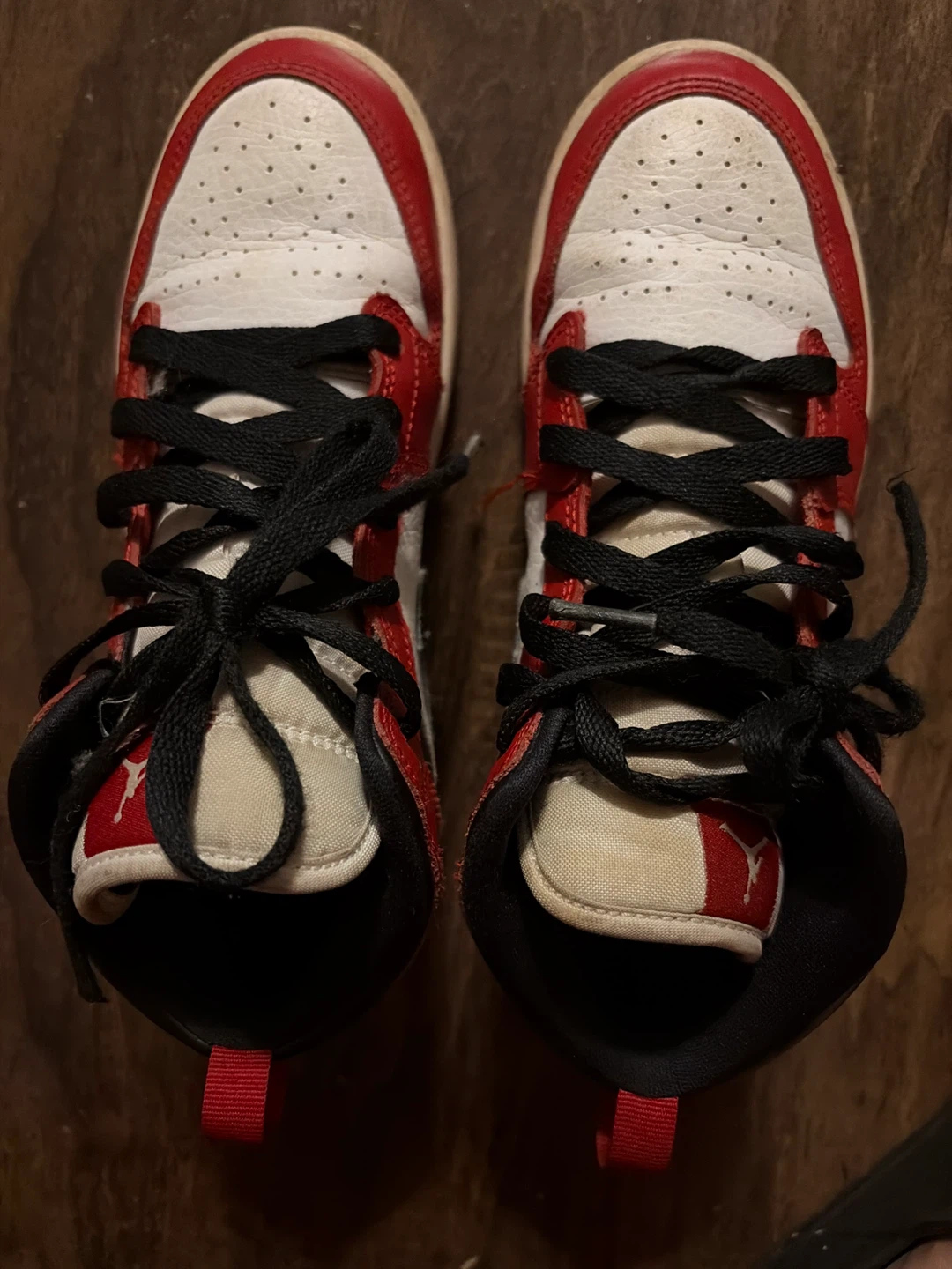 Air Jordan 1 High OG 'Chicago' Shoes