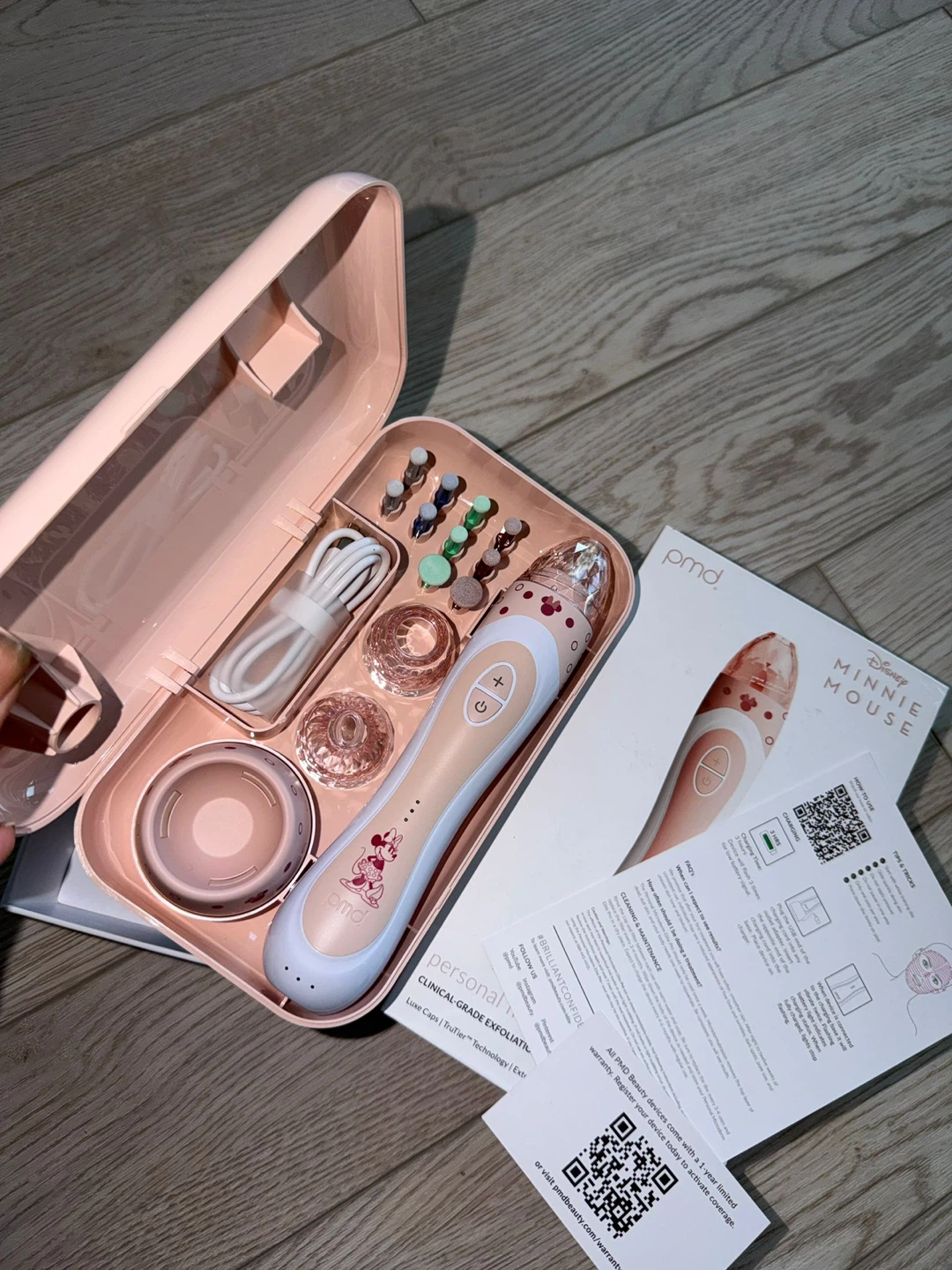 PMD Beauty Disney Minnie Mouse Personal Microdermabrasion Device - photo 5