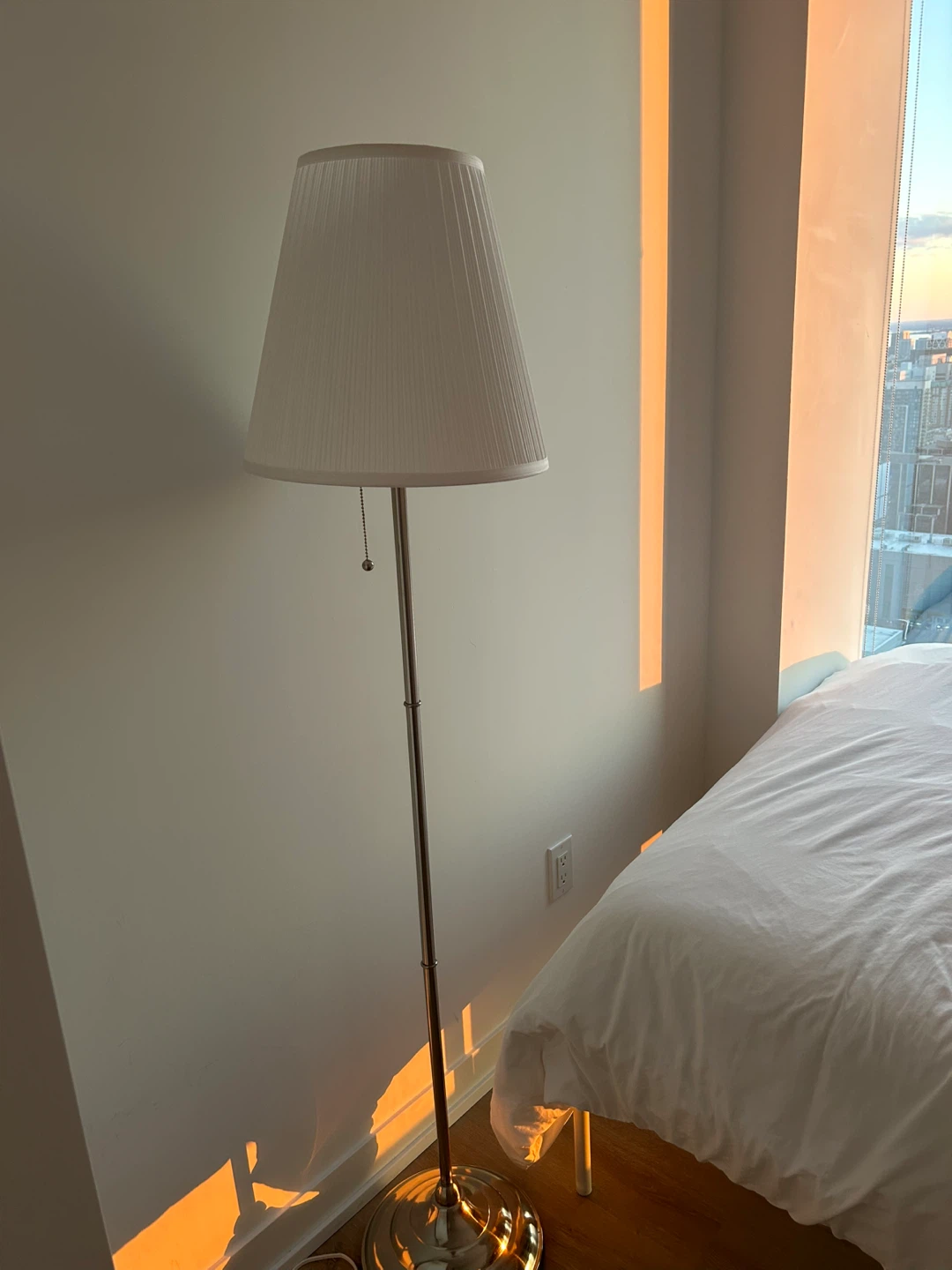 White Pleated Floor Lamp - photo 4