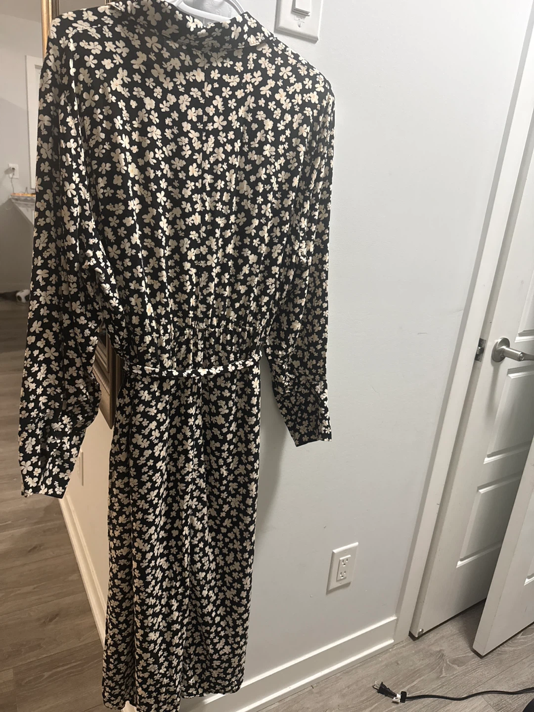 H&M Floral Long Sleeve Maxi Dress - Size XL - photo 3