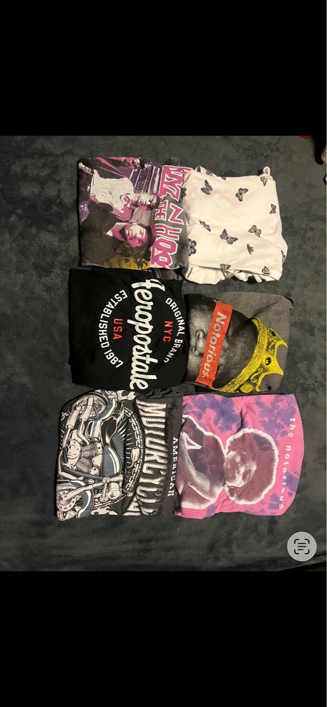 Assorted Men's/womens Clothing - Pants and T-Shirts - photo 2