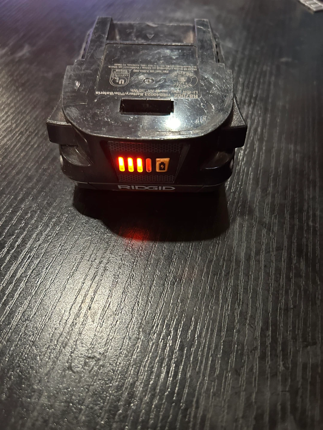 RIDGID 18V Lithium-Ion 2.0 Ah Battery - photo 3