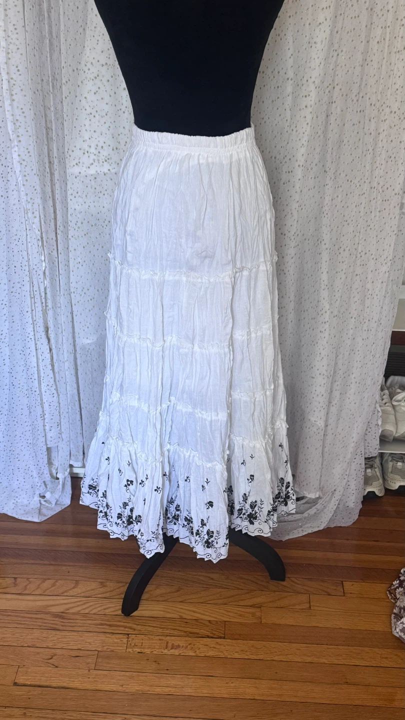 Tiered Maxi Skirt with Floral Embroidery - photo 2