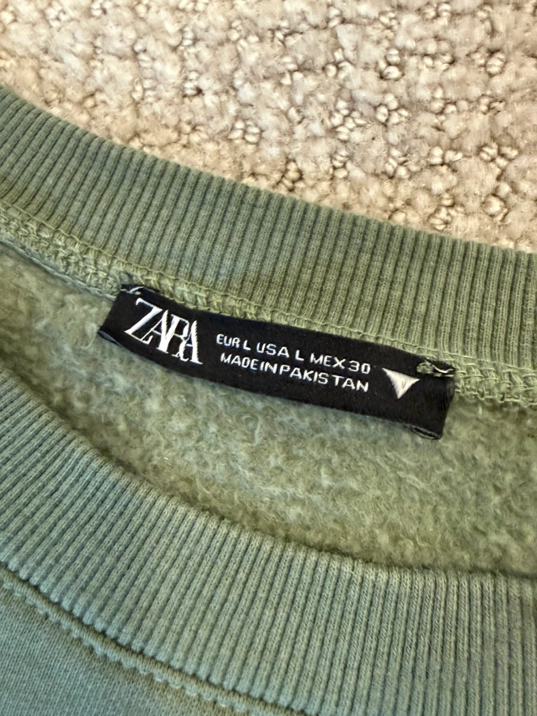 ZARA Women's Green Sweatshirt and Pants Set - Size L - photo 2