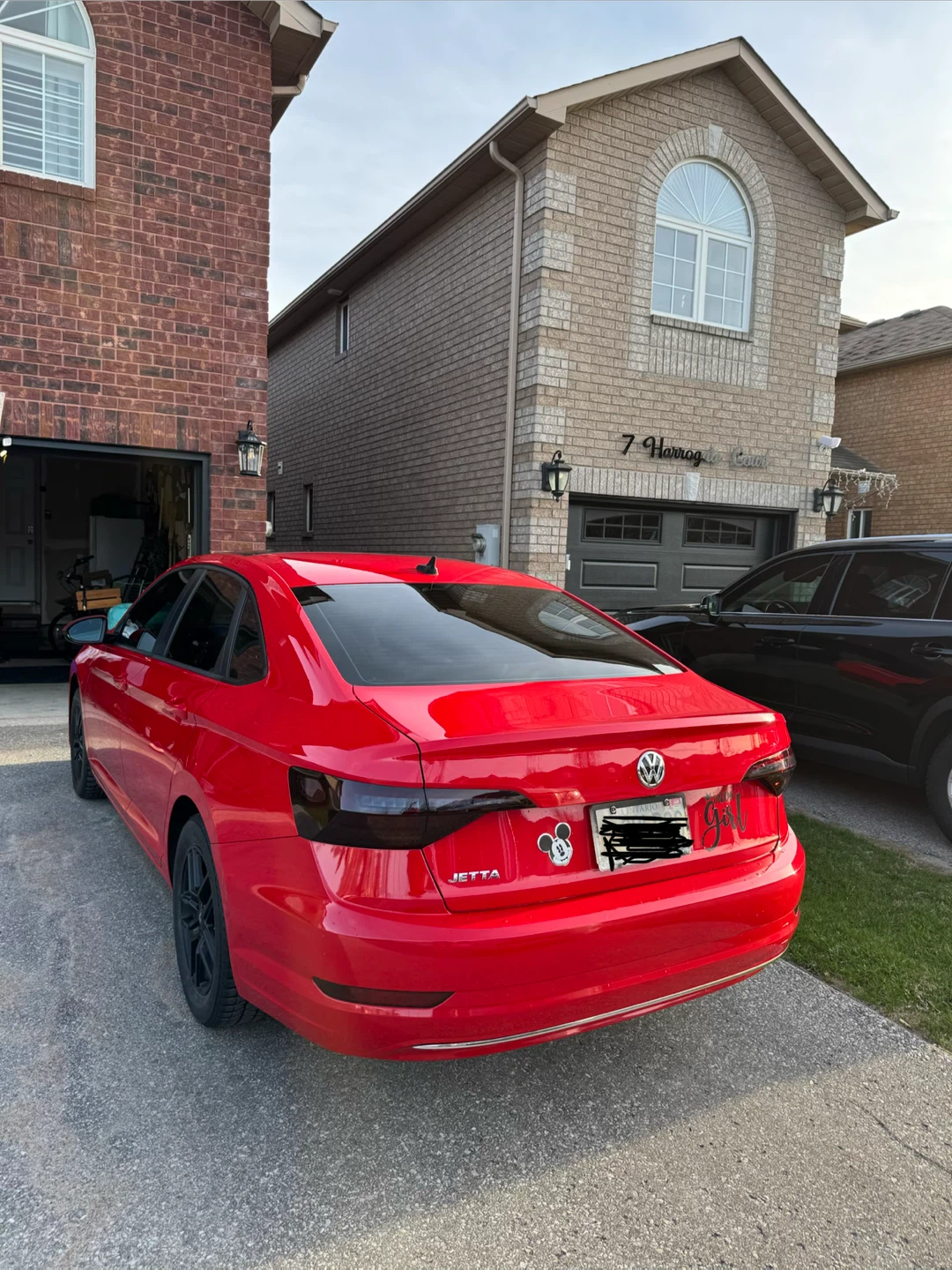 Red Volkswagen Jetta Highline 2019
