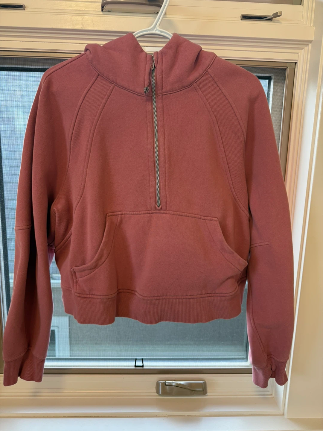 Lululemon Scuba