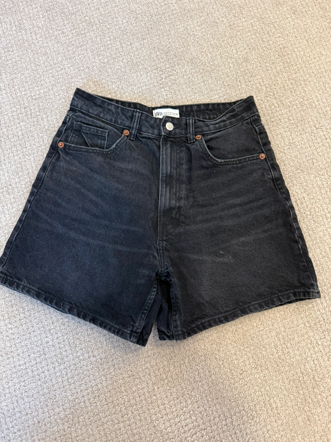 Zara Black Denim Mom Shorts Size 8