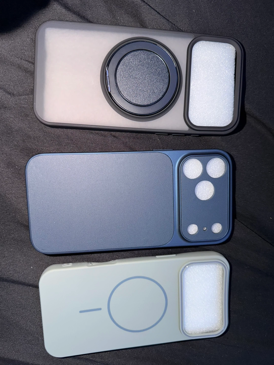 iPhone 17 Pro Max Case Bundle (3 Cases) - photo 2