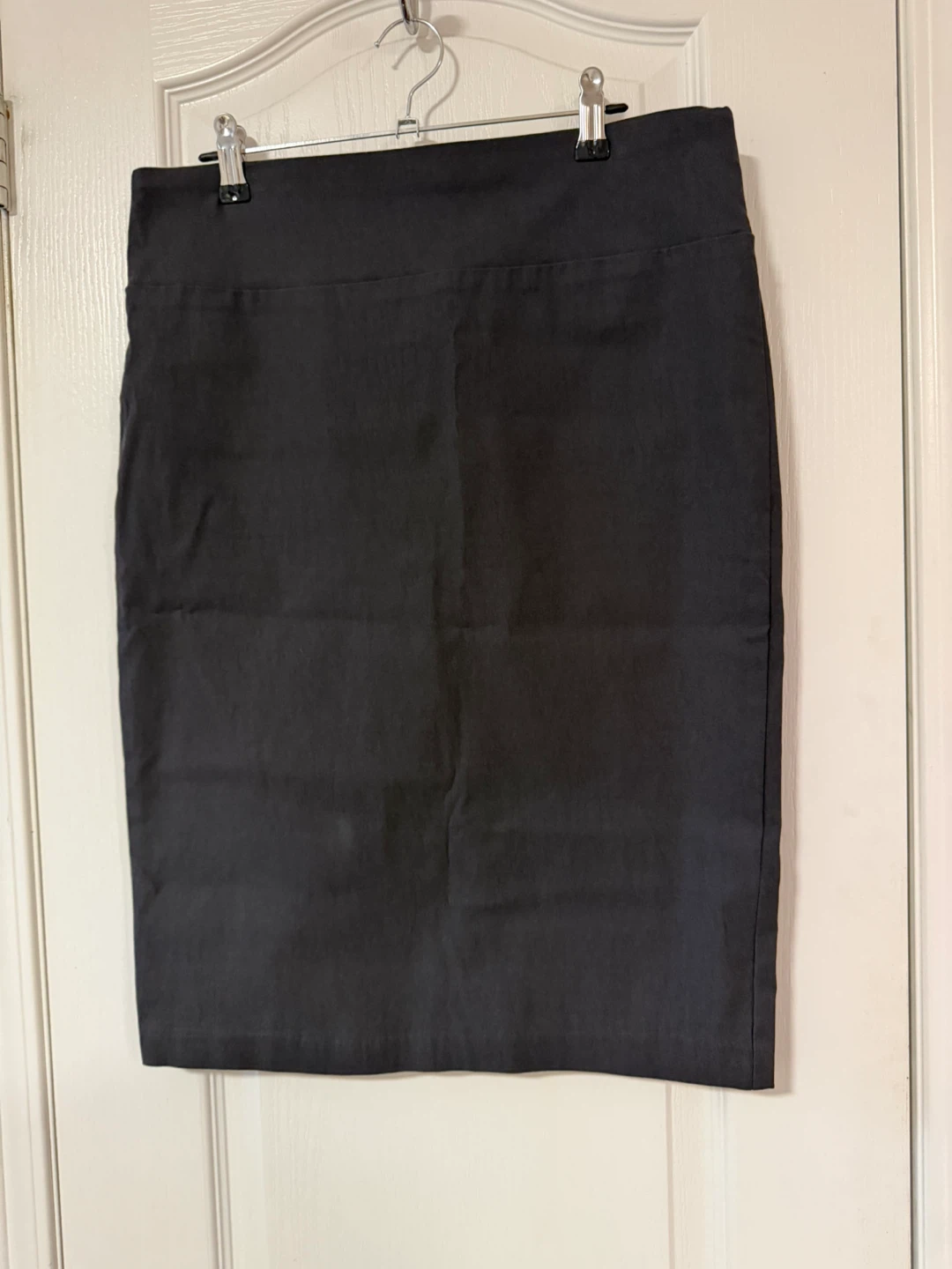 Artizan Robin Barre Pencil Skirt - Charcoal Grey