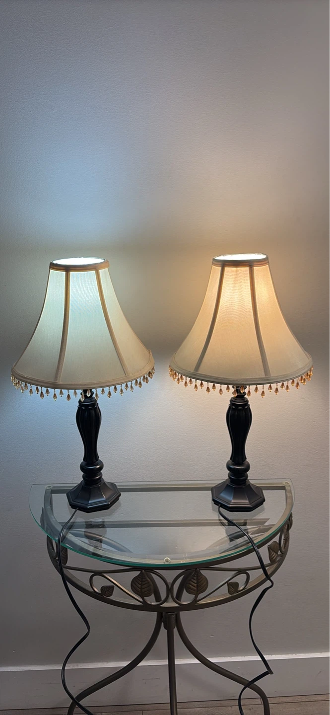 Set of 2 table lamps with beaded trim - photo 5
