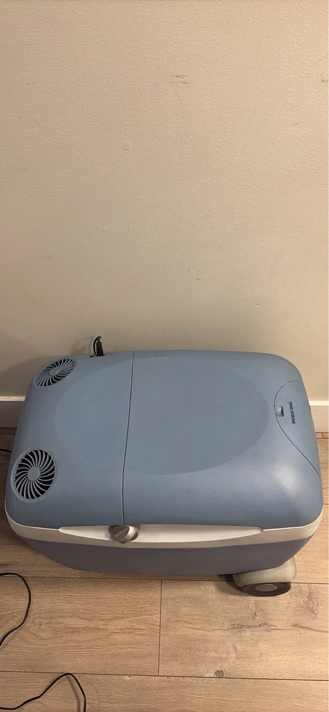 Mobicool Electric Cooler Box - photo 2