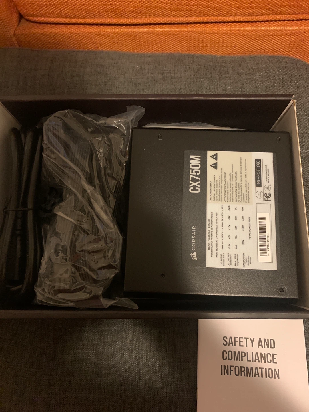 Corsair CX750M Semi-Modular ATX Power Supply - photo 2
