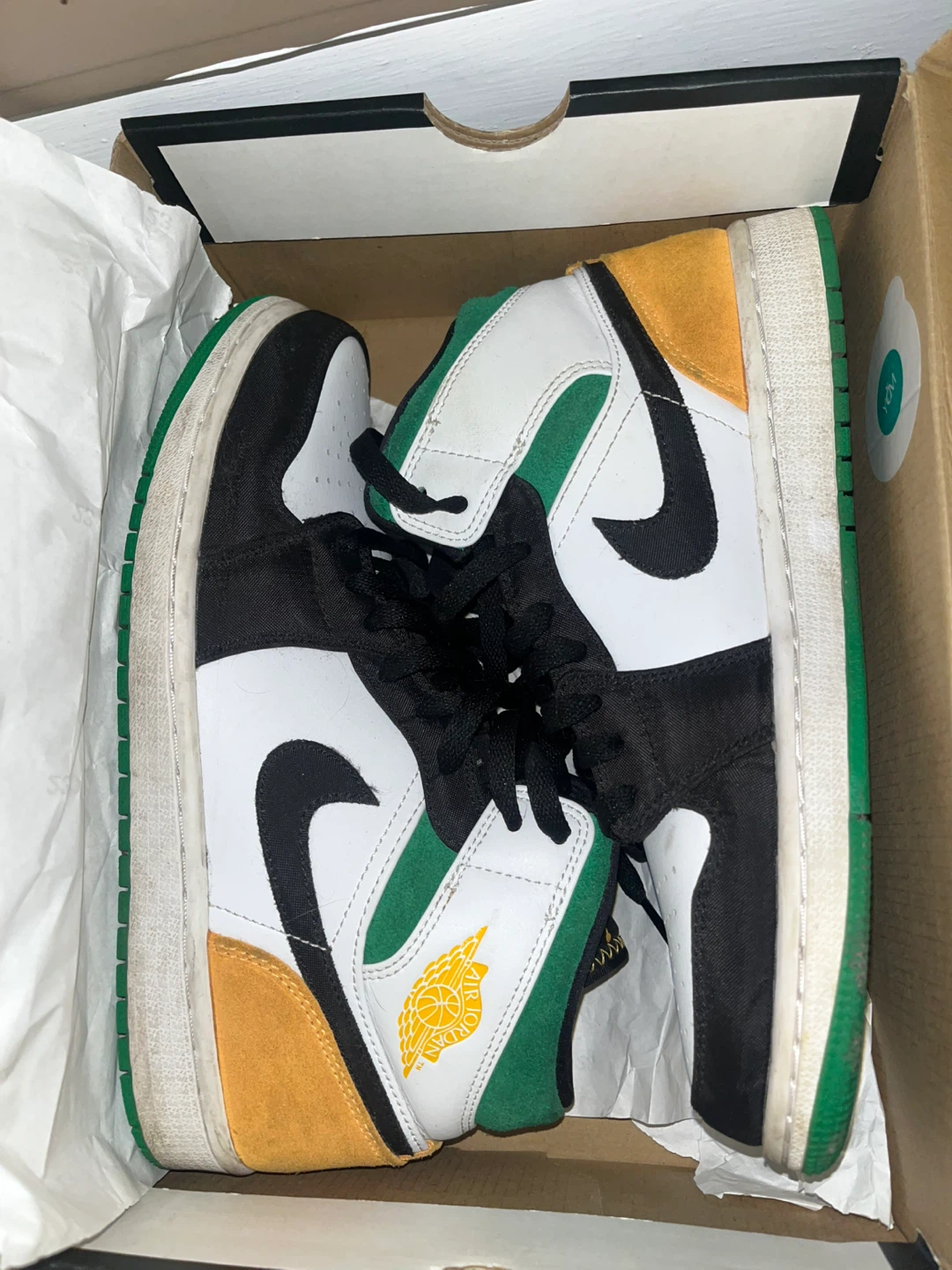 Air Jordan 1 Mid SE "Oakland” Sneakers