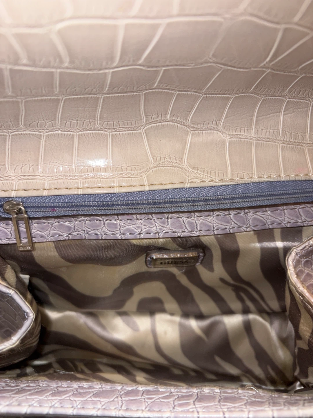 Guess Shoulder Bag - photo 4