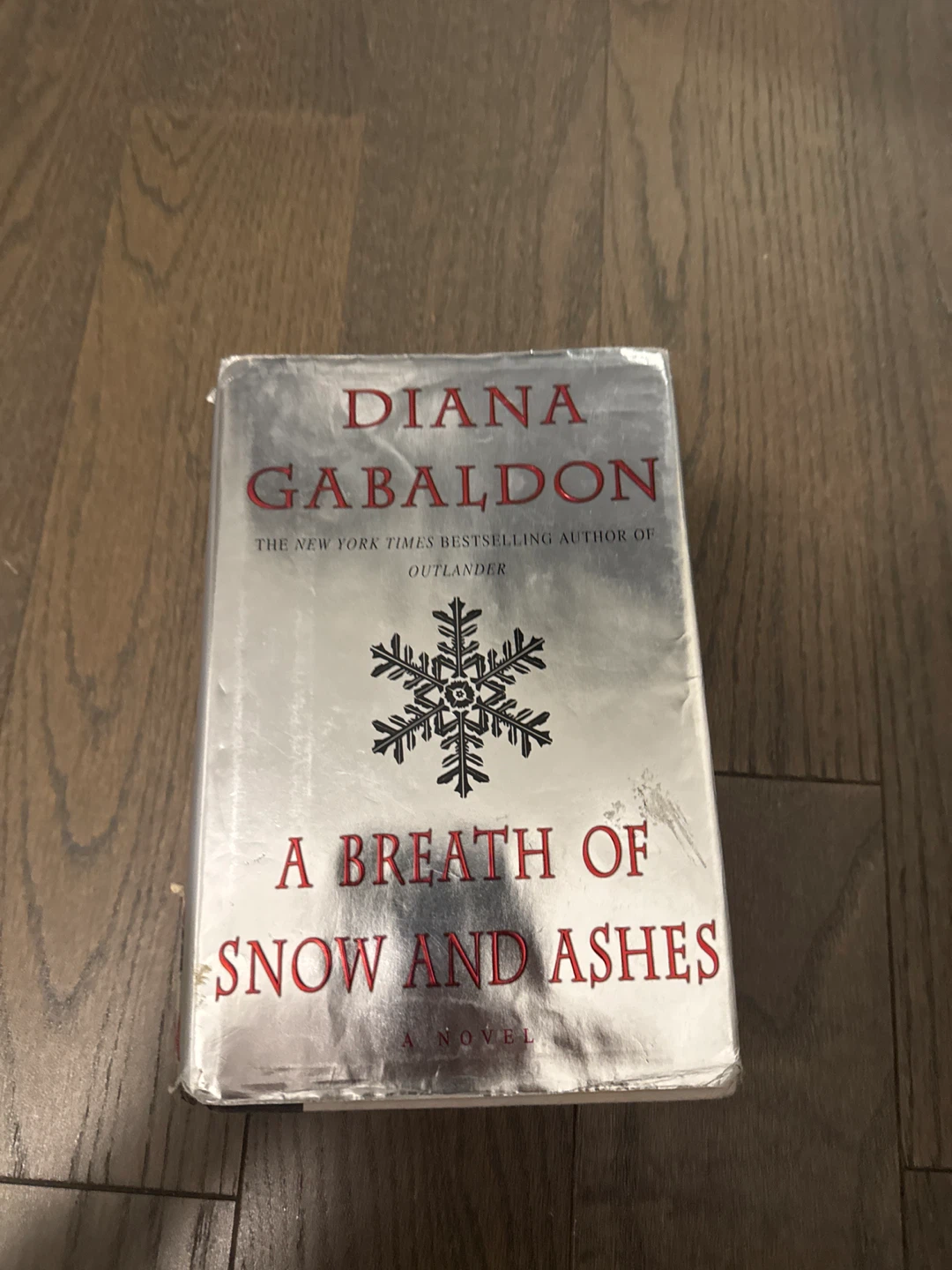 A Breath of Snow and Ashes by Diana Gabaldon