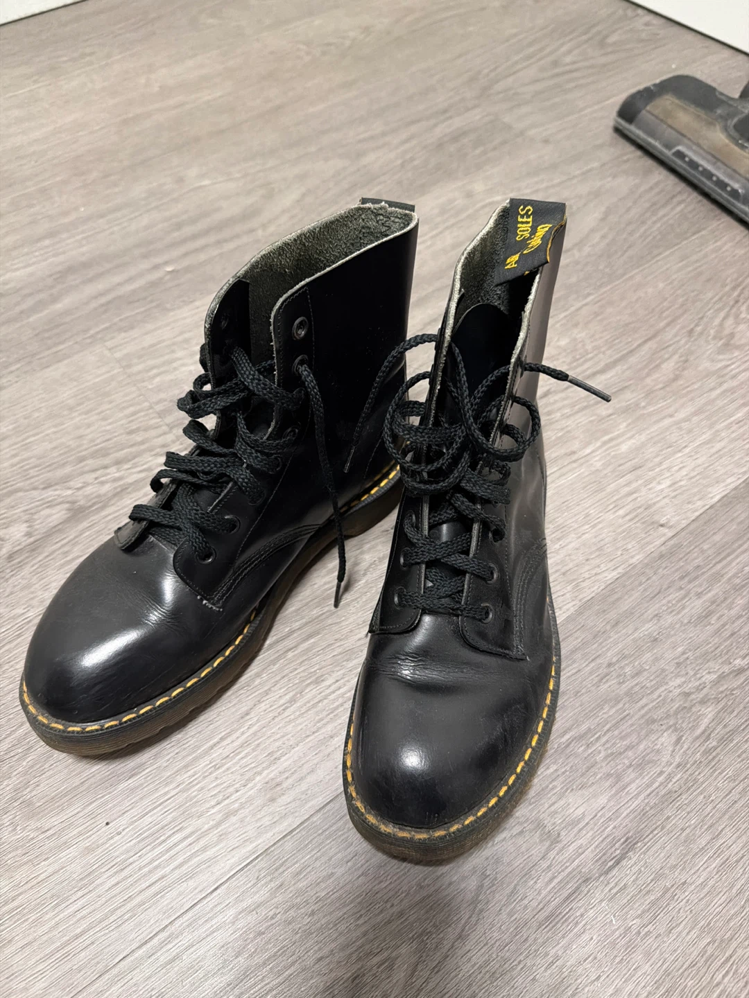 Dr. Martens Black Leather Boots size 7 - photo 2