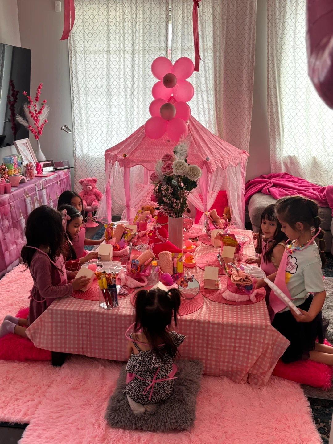 Bellas and Bellos Spa Squad Birthday Party Setup