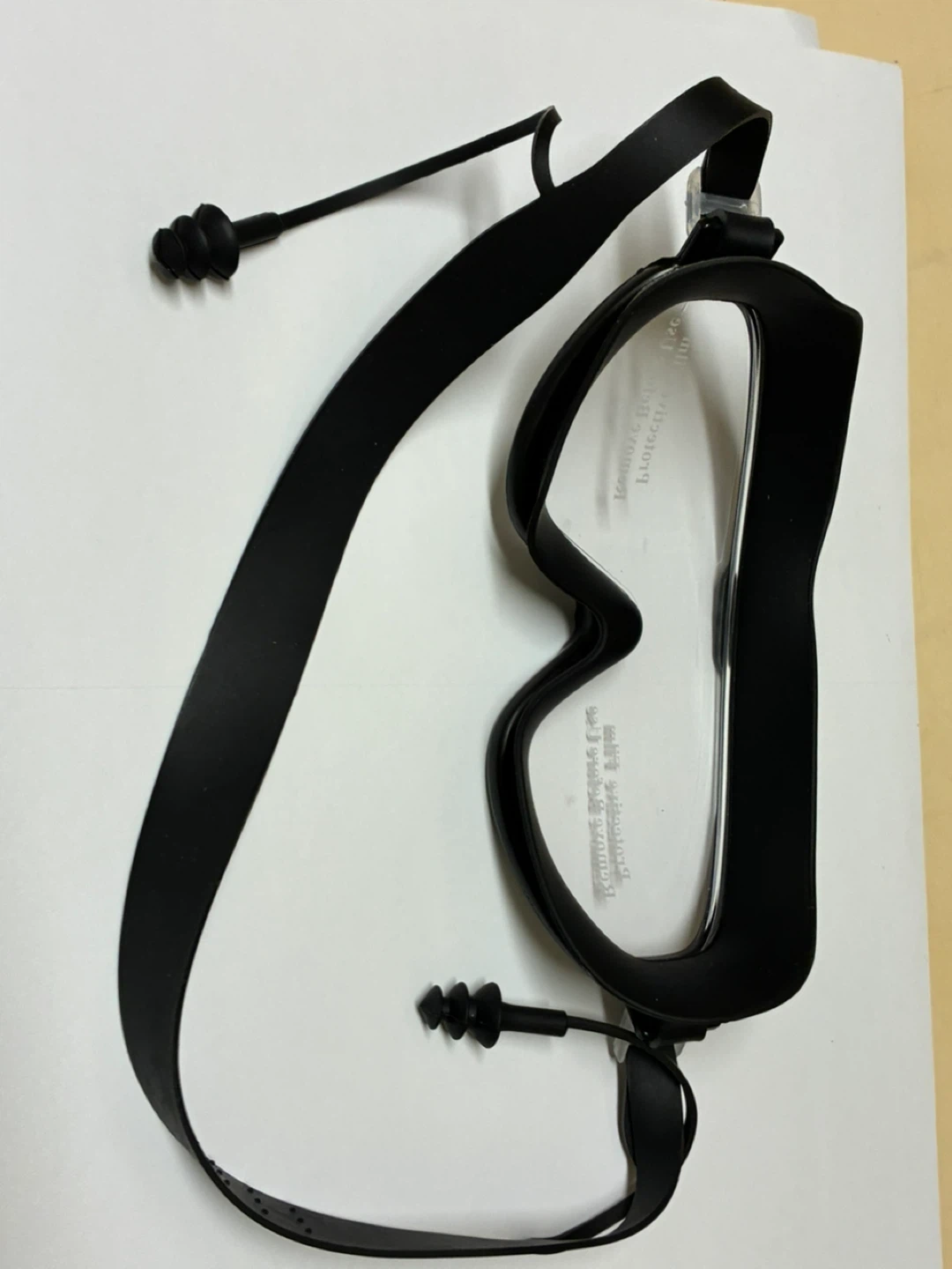 Swim Goggles with Earplugs and Case - photo 5