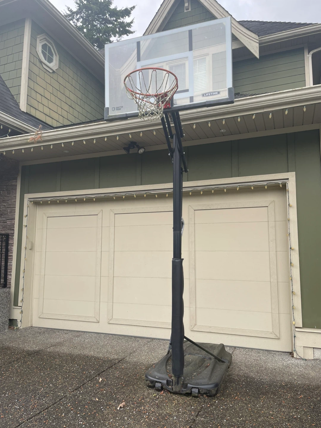 Lifetime Portable Basketball Hoop