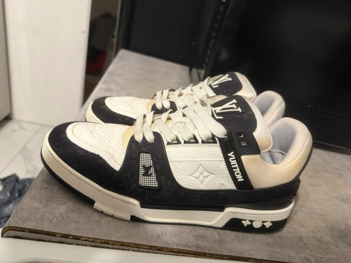 Louis Vuitton LV Trainer Sneakers