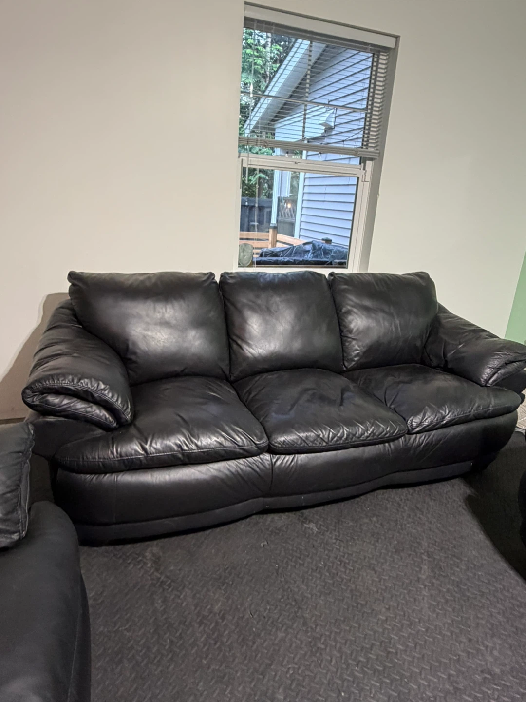 Black Leather Sofa Set ( Delivery Available ) - photo 4