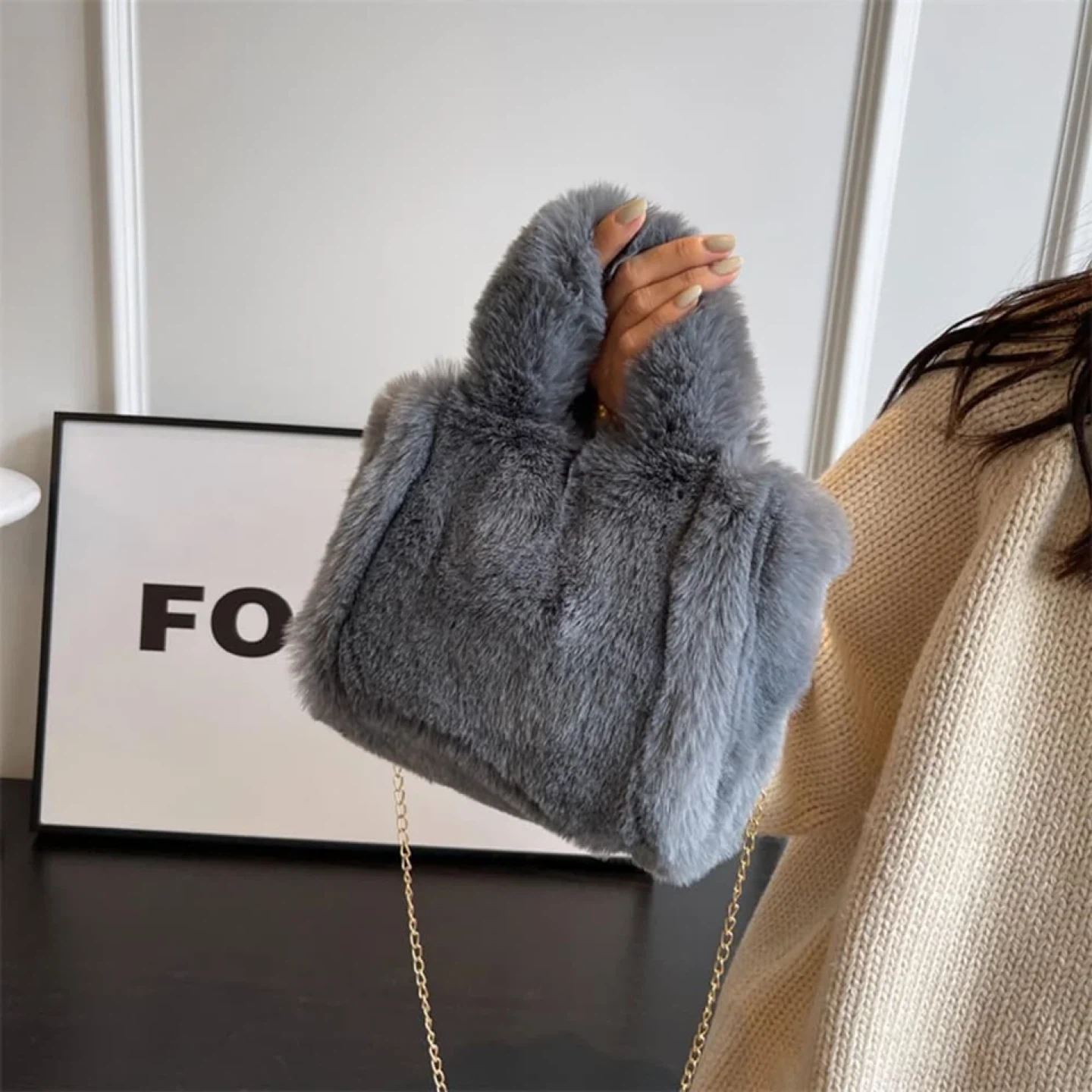 Grey Faux Fur Tote Bag with Chain Strap - photo 3
