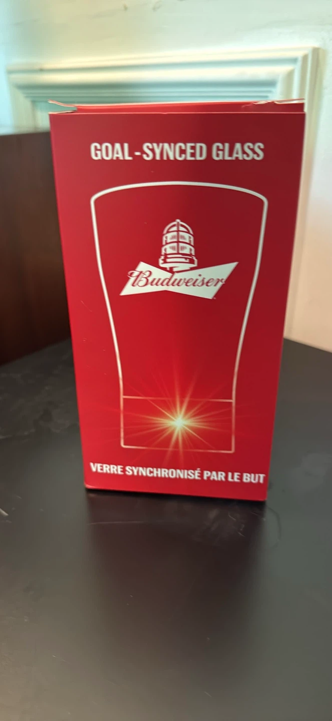 Budweiser Goal-Synced LED Glass - photo 2