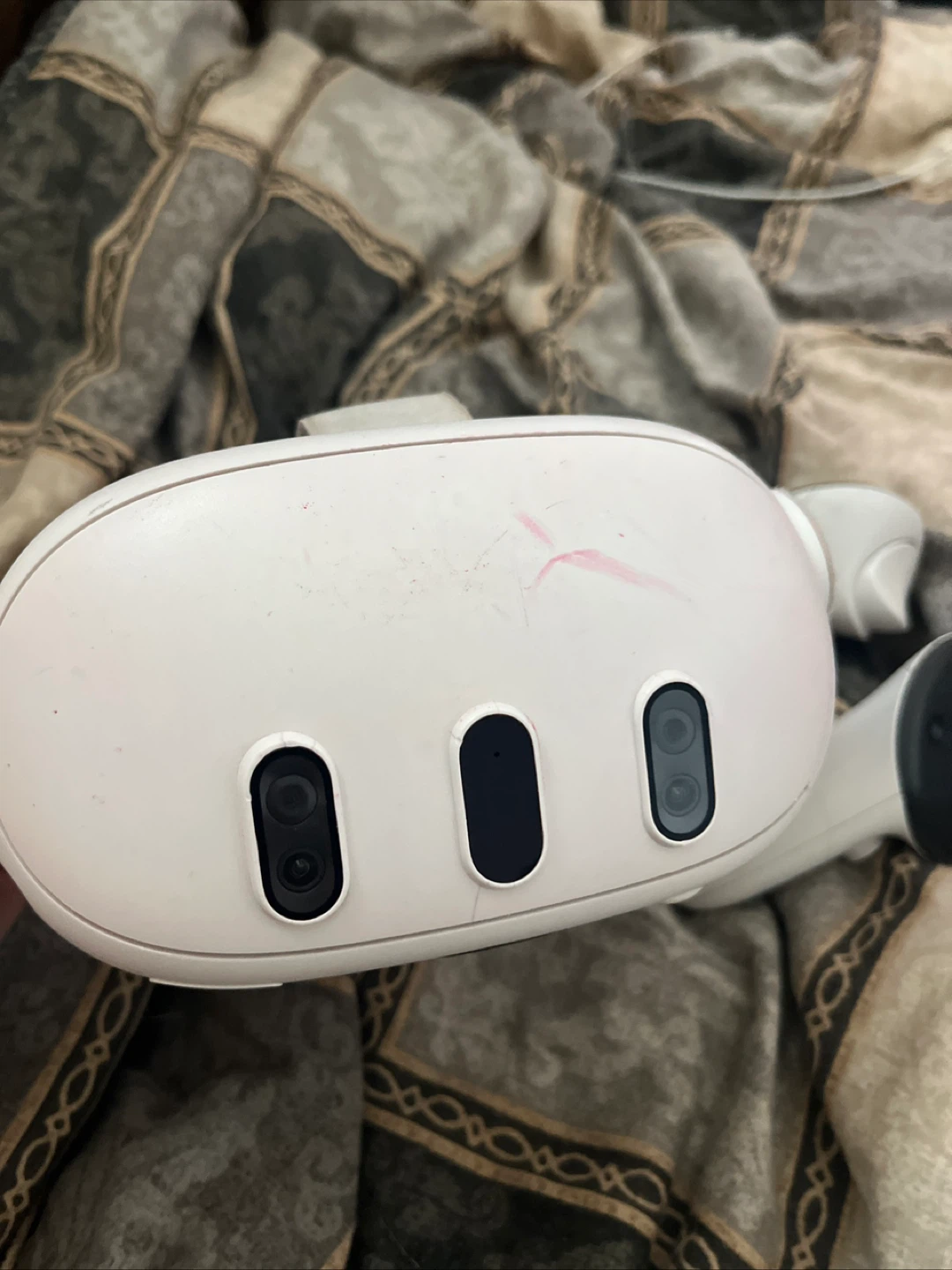Meta Quest 2 VR Headset with Controllers - photo 2