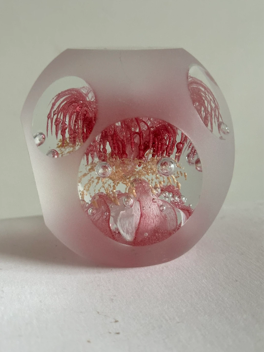 Faceted Frosted Art Glass Paperweight - photo 3