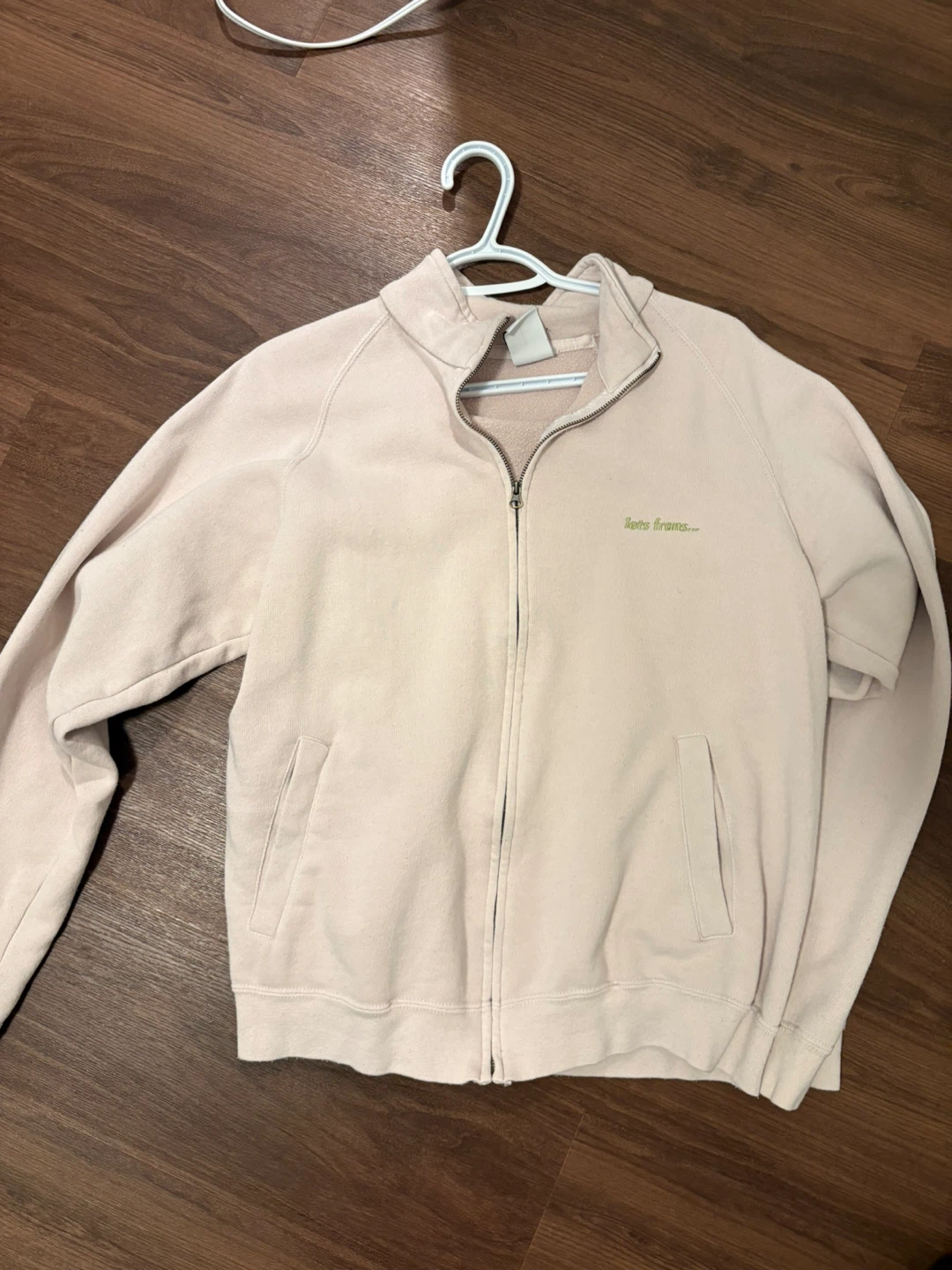 Urban Outfitters Baby Pink Zip Up - photo 3