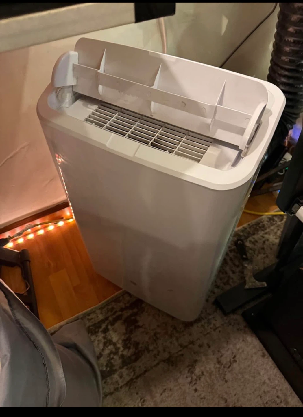 GE Portable Air Conditioner - photo 2