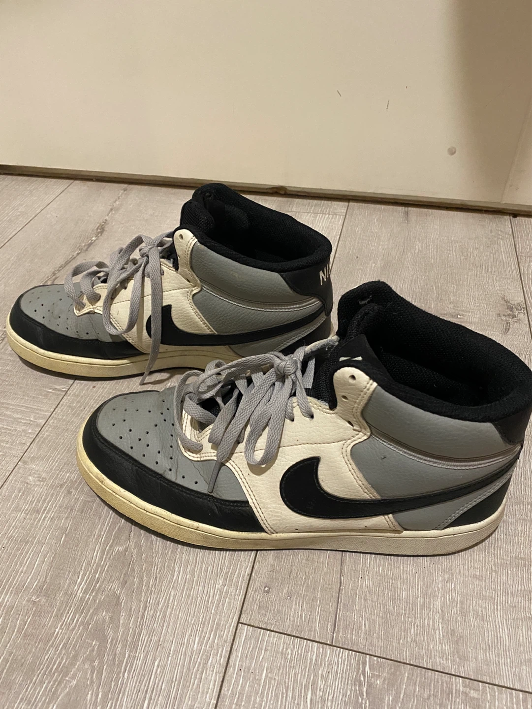 Nike Court Vision Mid Sneakers