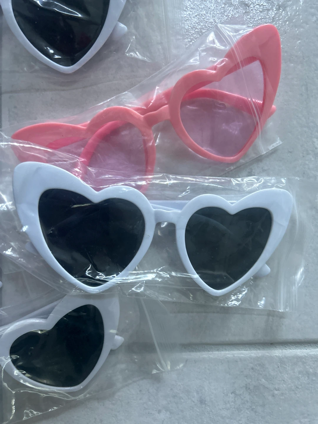 Heart Shaped Sunglasses Party Favors - photo 2