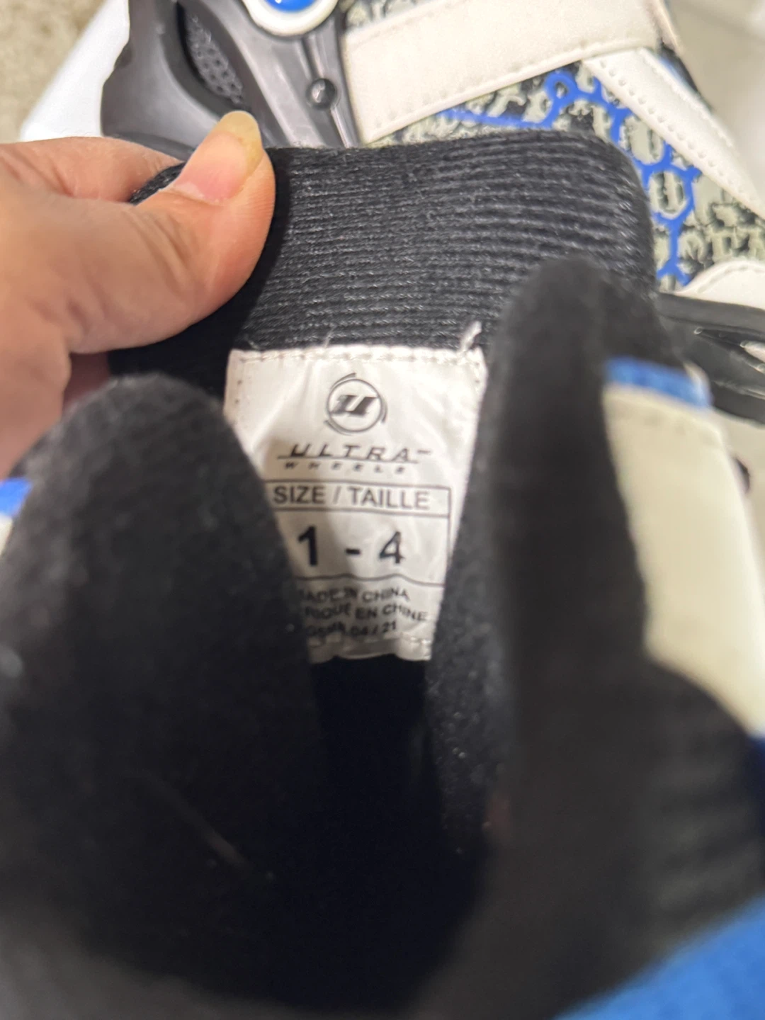 Ultra Wheels Adjustable Ice Skates Size 1-4 - photo 3
