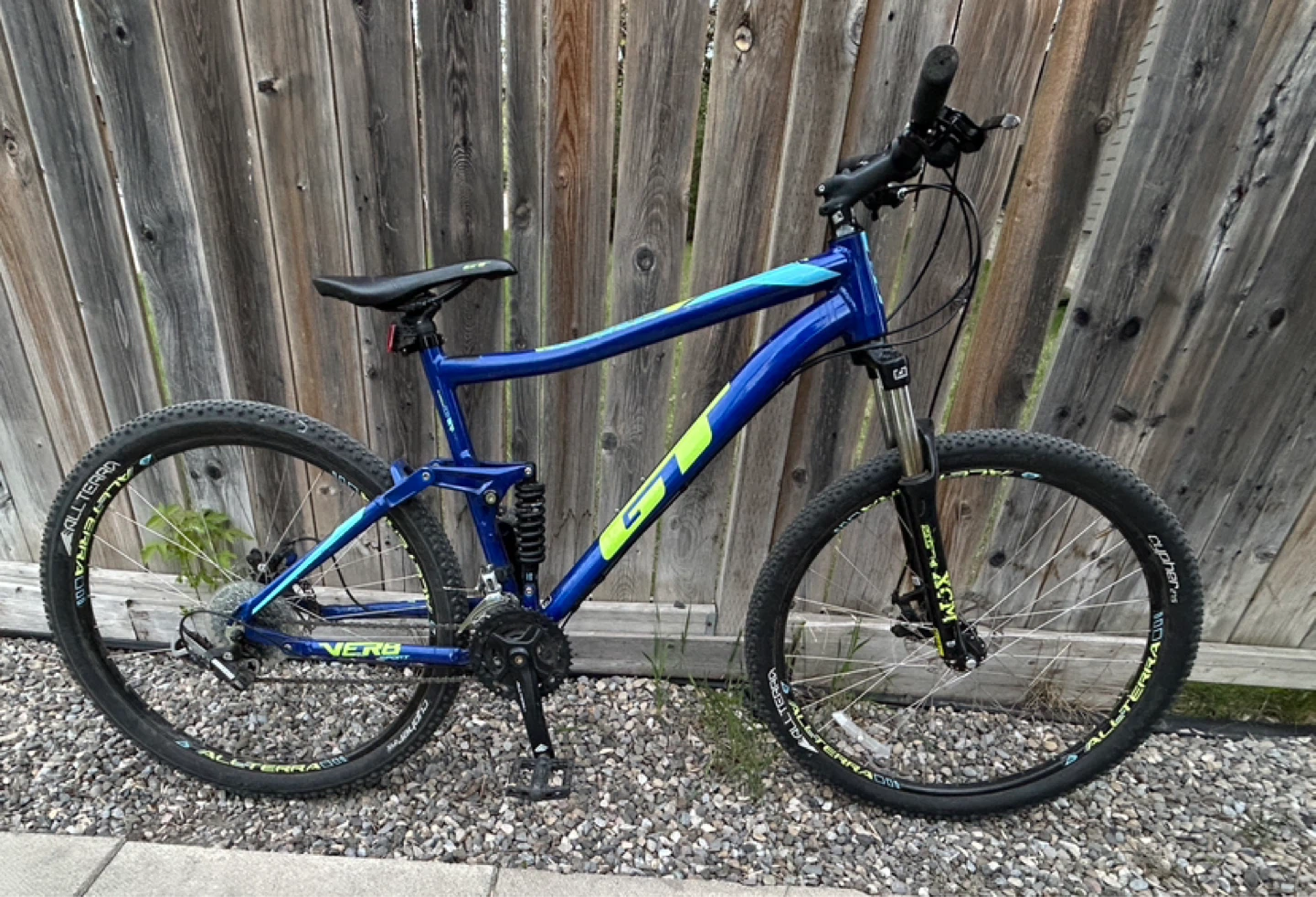 GT Avalanche Comp Full Suspension Mountain Bike - Blue/Green