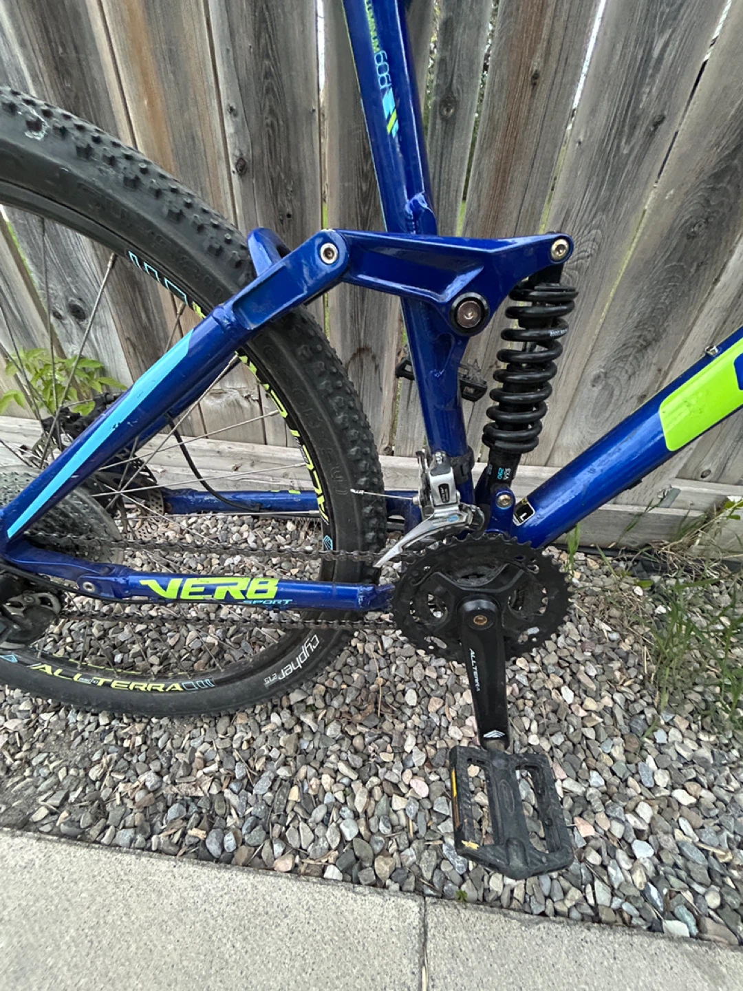 GT Avalanche Comp Full Suspension Mountain Bike - Blue/Green - photo 4
